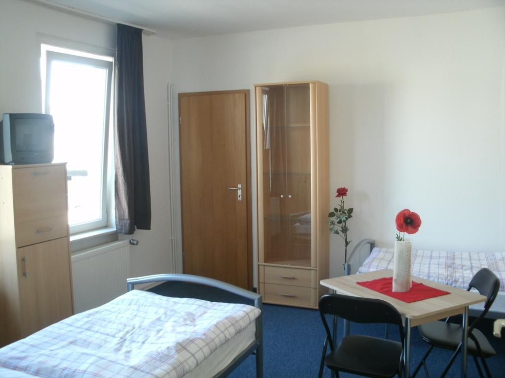 Gaestehaus Vienenburg - Monteurzimmer Goslar Ngoại thất bức ảnh