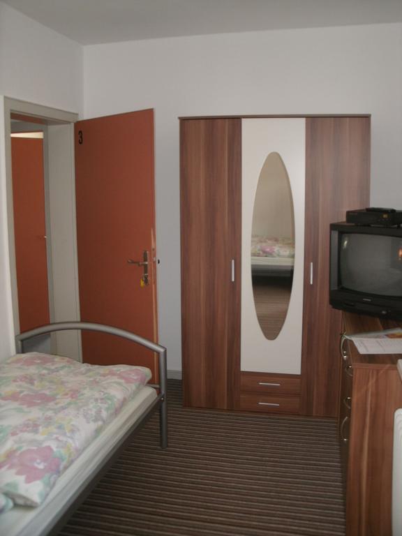 Gaestehaus Vienenburg - Monteurzimmer Goslar Phòng bức ảnh